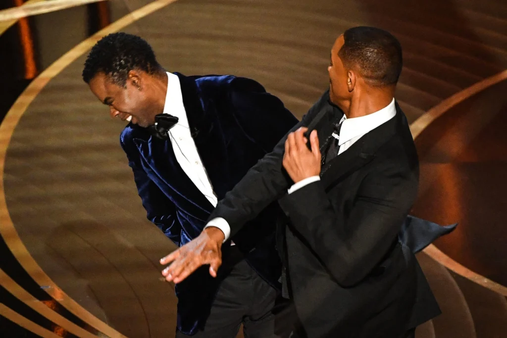 220327-oscars-will-smith-chris-rock-ew-1244a-9dbed2